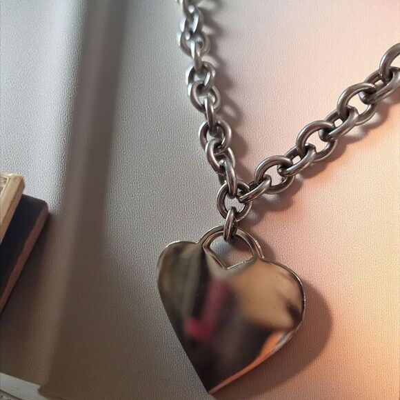 Sterling Silver Round Link Necklace With Dooney Pendant - Picture 4 of 6